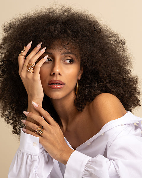 Acrylig Gel di Musa Nails è un prodotto rivoluzionario che unisce le caratteristiche del gel e dell’acrilico. Non Cola e può essere lavorato con facilità su tutte le unghie, semplice e veloce da utilizzare.